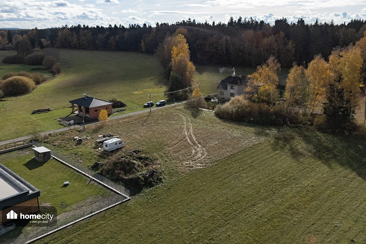 Prodej stavebního pozemku 900 m²